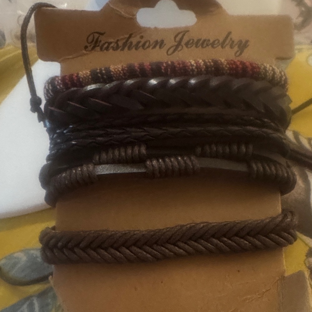 Brown Men's Multi-Strand Leather Bracelet Set